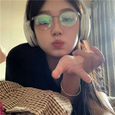 遇刺为生的女人